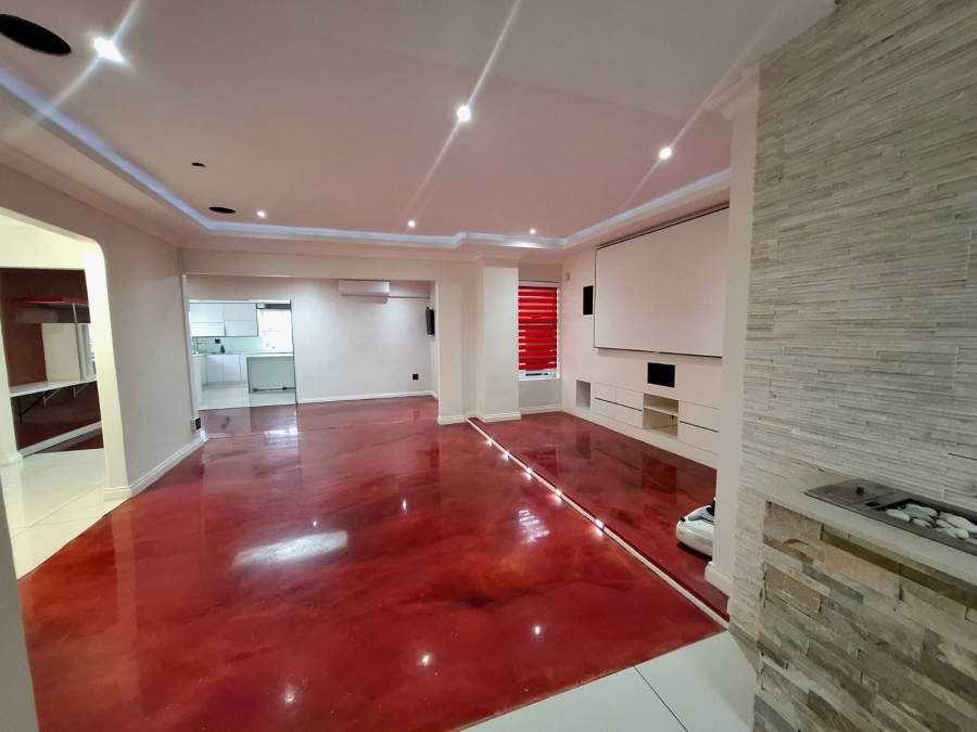 3 Bedroom Property for Sale in Vincent Eastern Cape